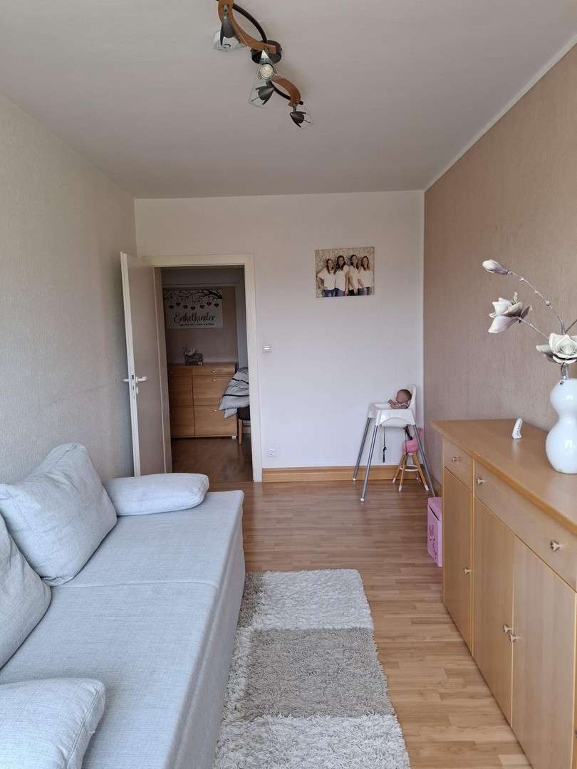 78QM Wohnung - 2 Schlafzimmer, Balkon, Badezimme mit Wanne – KRefeld – Vorschaubild 18