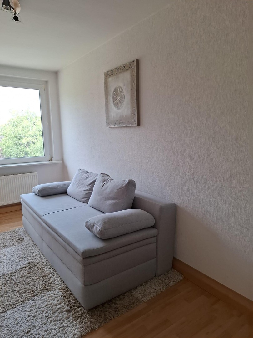 78QM Wohnung - 2 Schlafzimmer, Balkon, Badezimme mit Wanne – KRefeld – Vorschaubild 24