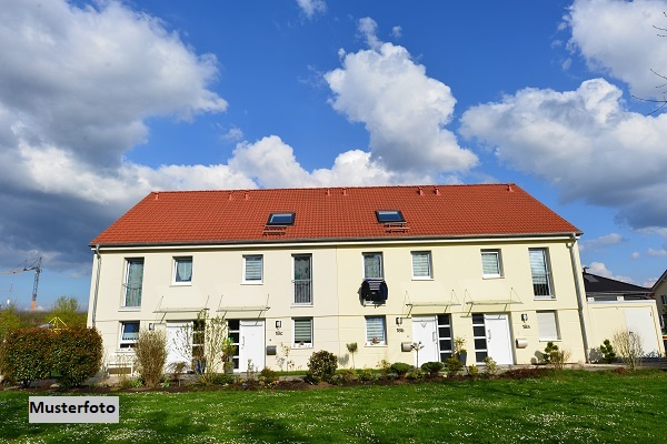 Handwerker, aufgepasst! Reihenmittelhaus - provisionsfrei