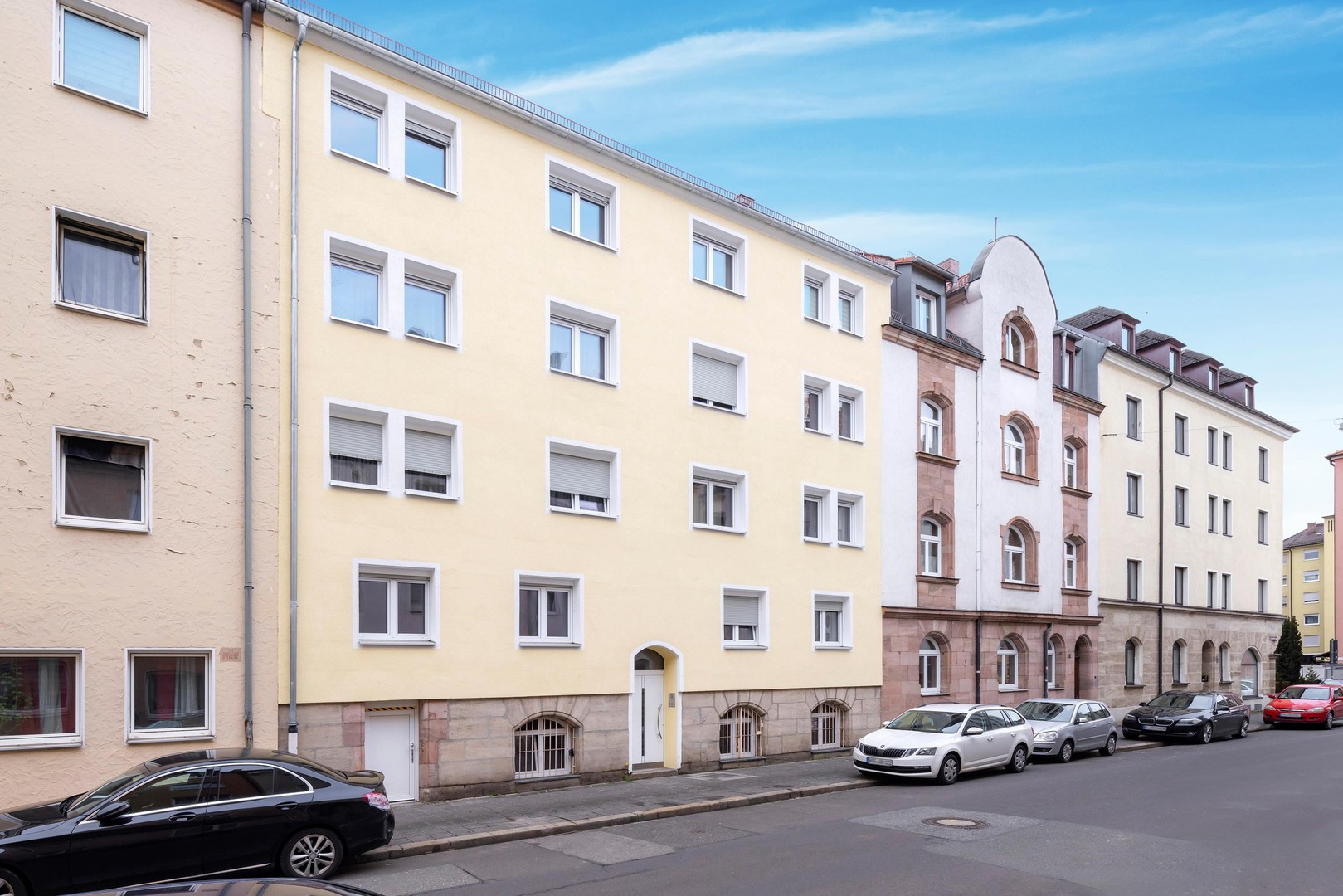Vollmöblierte 3- Zimmerwohnung - zum Erstbezug nach Kernsanierung (EG) – Nürnberg – Vorschaubild 3