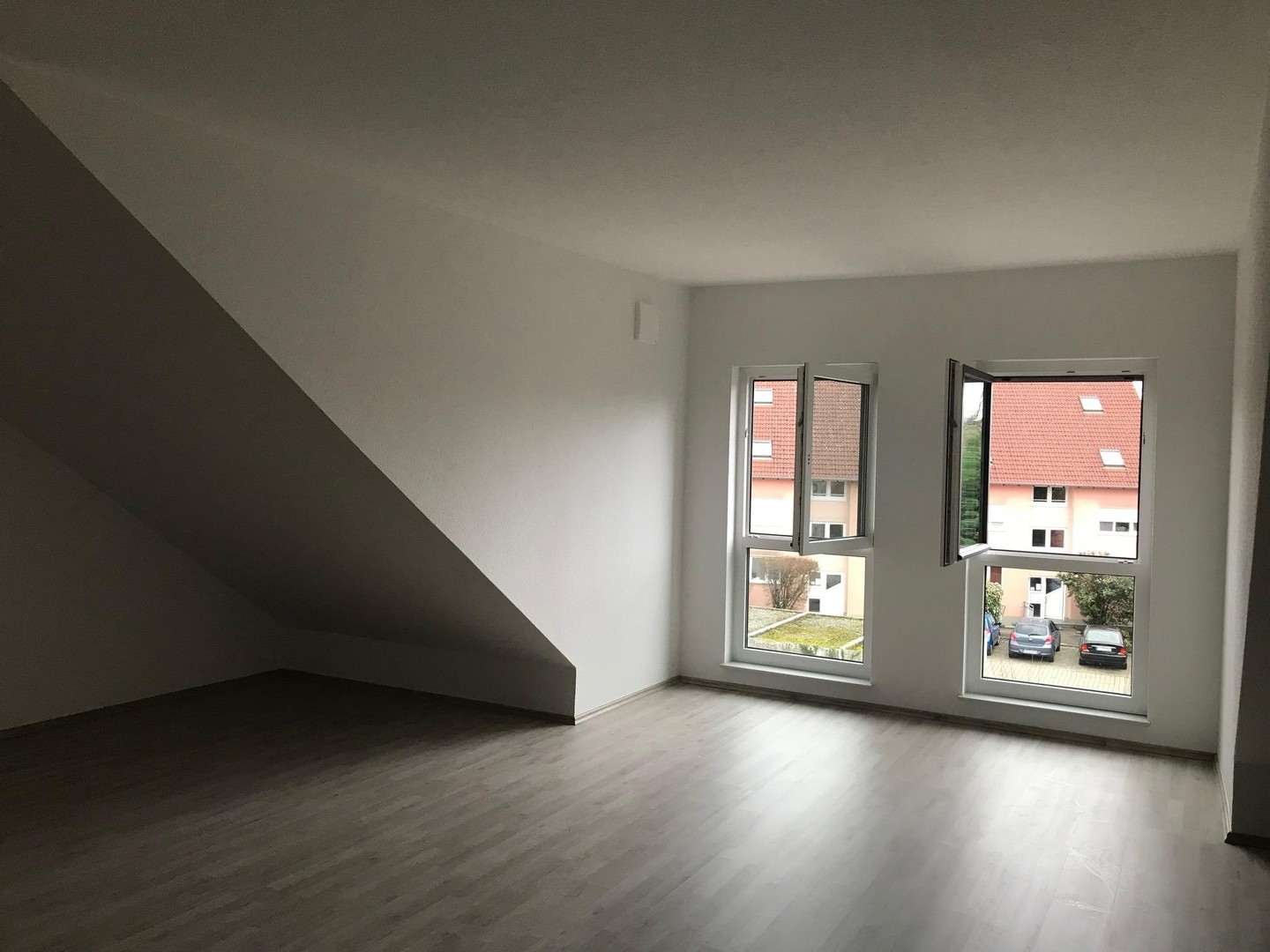 ENERGIEBEWUSST WOHNEN: A+ Großzügige Doppelhaushälfte in Ludwigshafen KEINE MAKLER-PROVISION! – Ludwigshafen am Rhein – Vorschaubild 4
