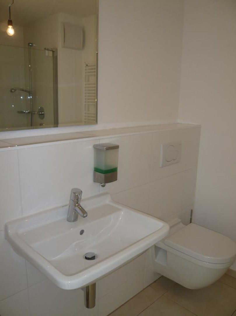 Von Privat: Exklusives Loft mit Charme – Modernes Wohnen in zentraler Lage in Stuttgart-Vaihingen – Stuttgart-Vaihingen – Vorschaubild 4