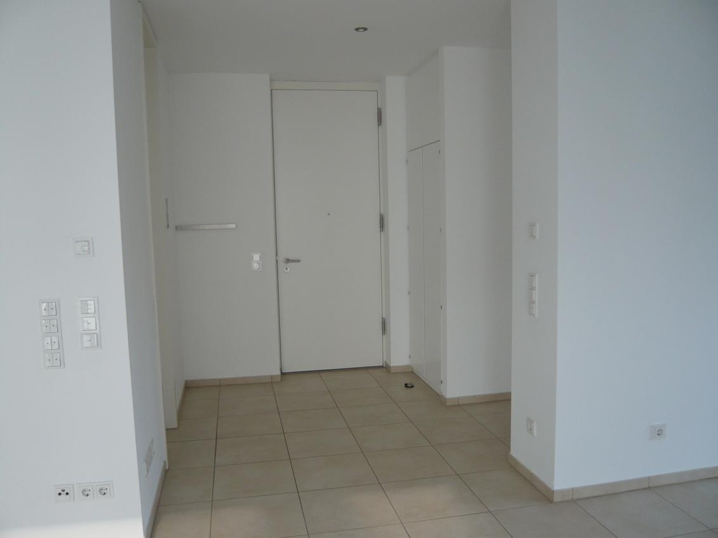 Von Privat: Exklusives Loft mit Charme – Modernes Wohnen in zentraler Lage in Stuttgart-Vaihingen – Stuttgart-Vaihingen – Vorschaubild 6