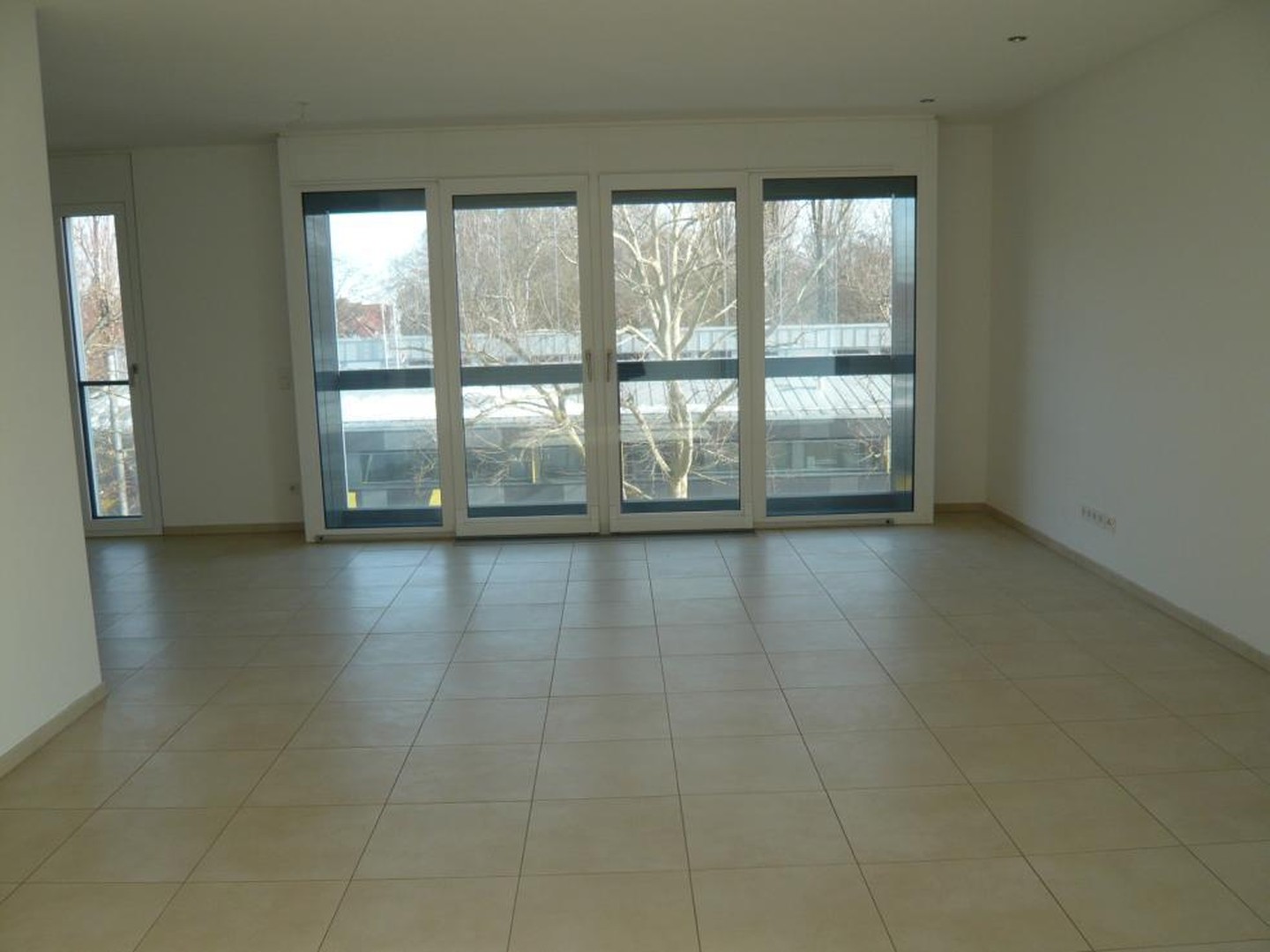 Von Privat: Exklusives Loft mit Charme – Modernes Wohnen in zentraler Lage in Stuttgart-Vaihingen – Stuttgart-Vaihingen – Vorschaubild 8