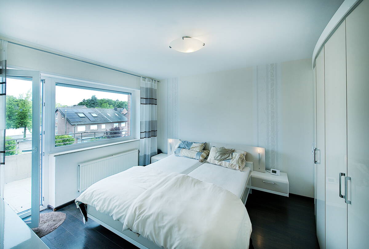 Perfekt für Paare & kleine Familien: Top-gepflegte 3-Zimmer-Oase in ruhiger 12-Parteien-Gemeinschaft ! – Mönchengladbach – Vorschaubild 7