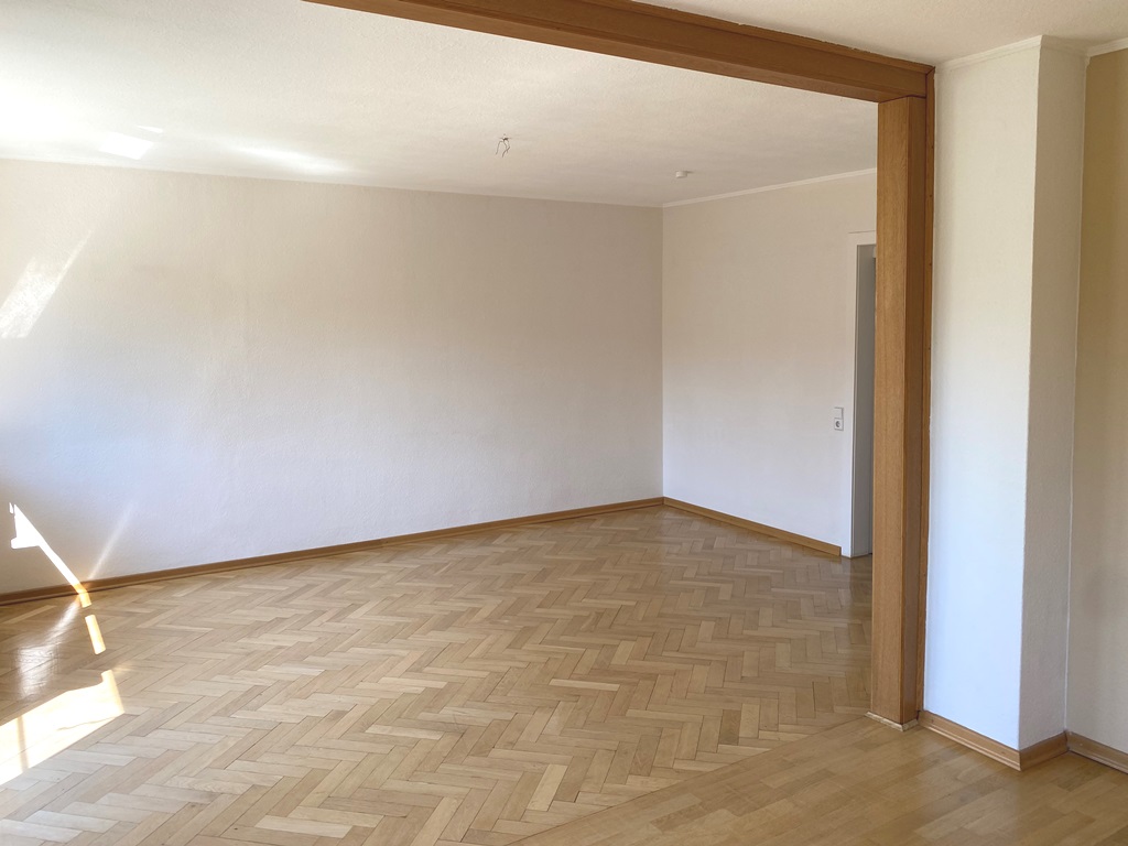 Neu-Ulm: Modernisiertes Mehrfamilienhaus (DHH) mit idyllischem Garten in Donau-Nähe – Neu-Ulm / Offenhausen – Vorschaubild 13