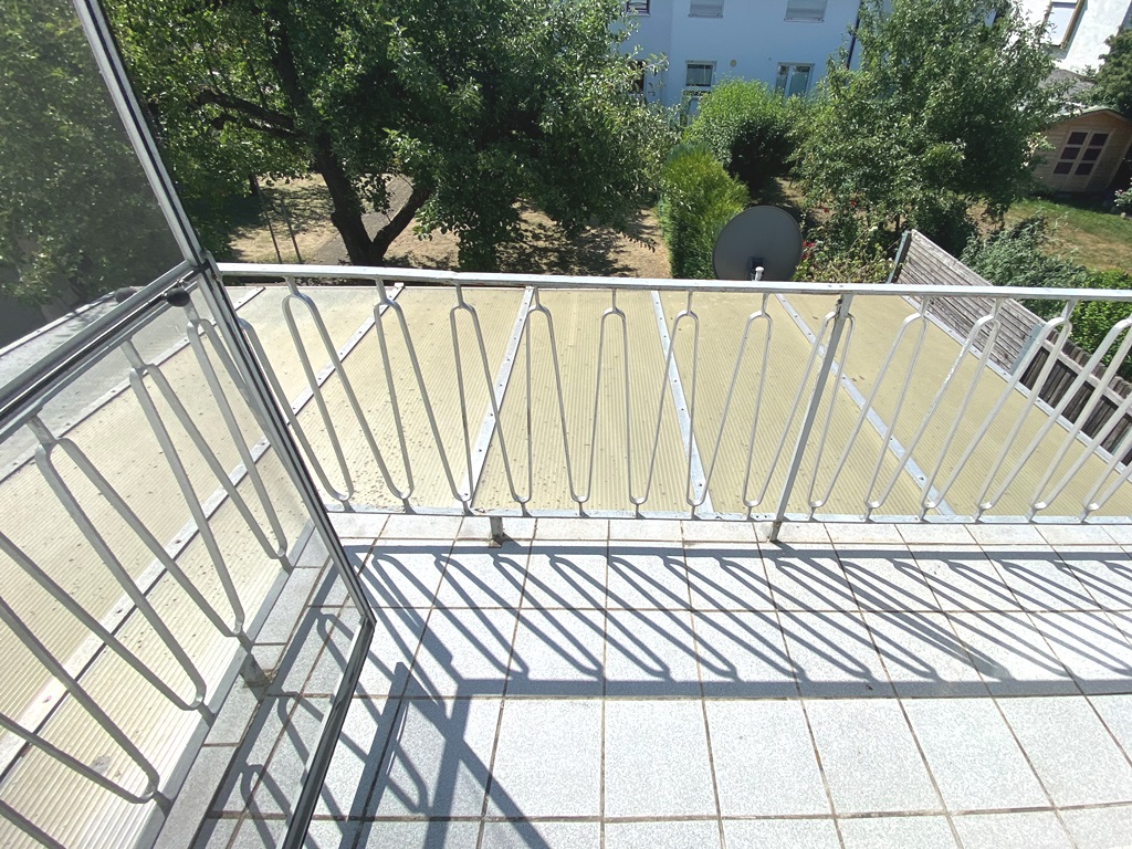 Neu-Ulm: Modernisiertes Mehrfamilienhaus (DHH) mit idyllischem Garten in Donau-Nähe – Neu-Ulm / Offenhausen – Vorschaubild 16