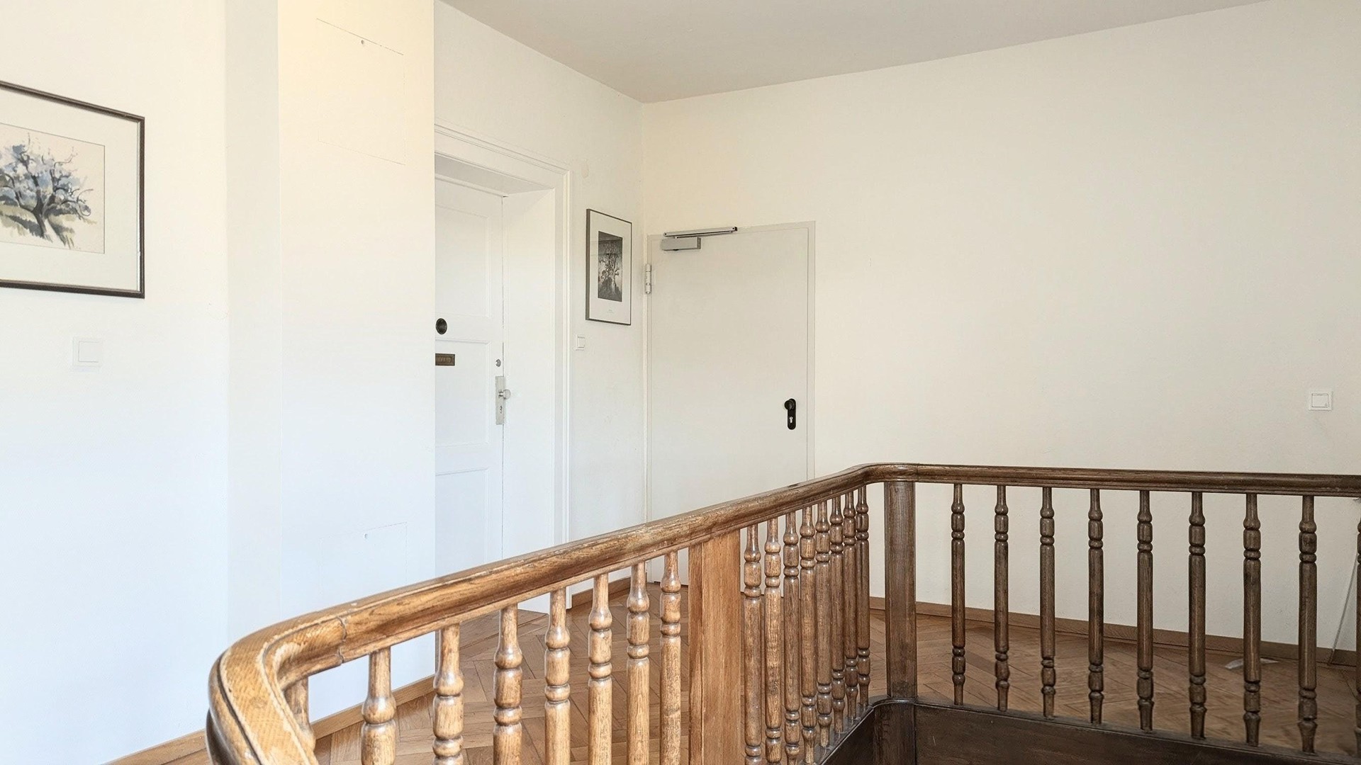 2-Zimmerwohnung in Neuhausen: Altbauwohnung mit Potenzial – München – Vorschaubild 5