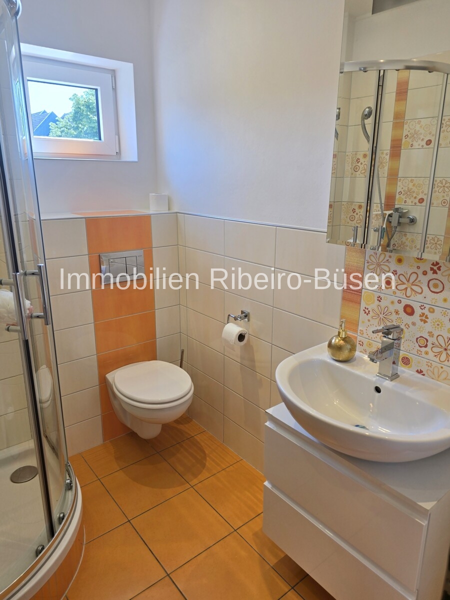 Ein Zuhause für höchste Ansprüche – großzügiges Wohnen mit Pool und Einliegerwohnung – Mönchengladbach – Vorschaubild 18