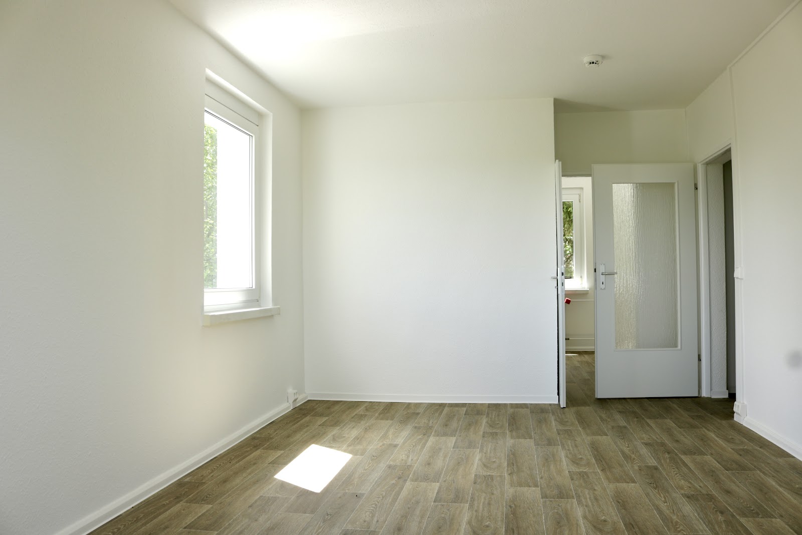 Ihr Wohlfühl-Zuhause: Sanierte Wohnung mit Balkon im grünen Helbersdorf – Chemnitz – Vorschaubild 4
