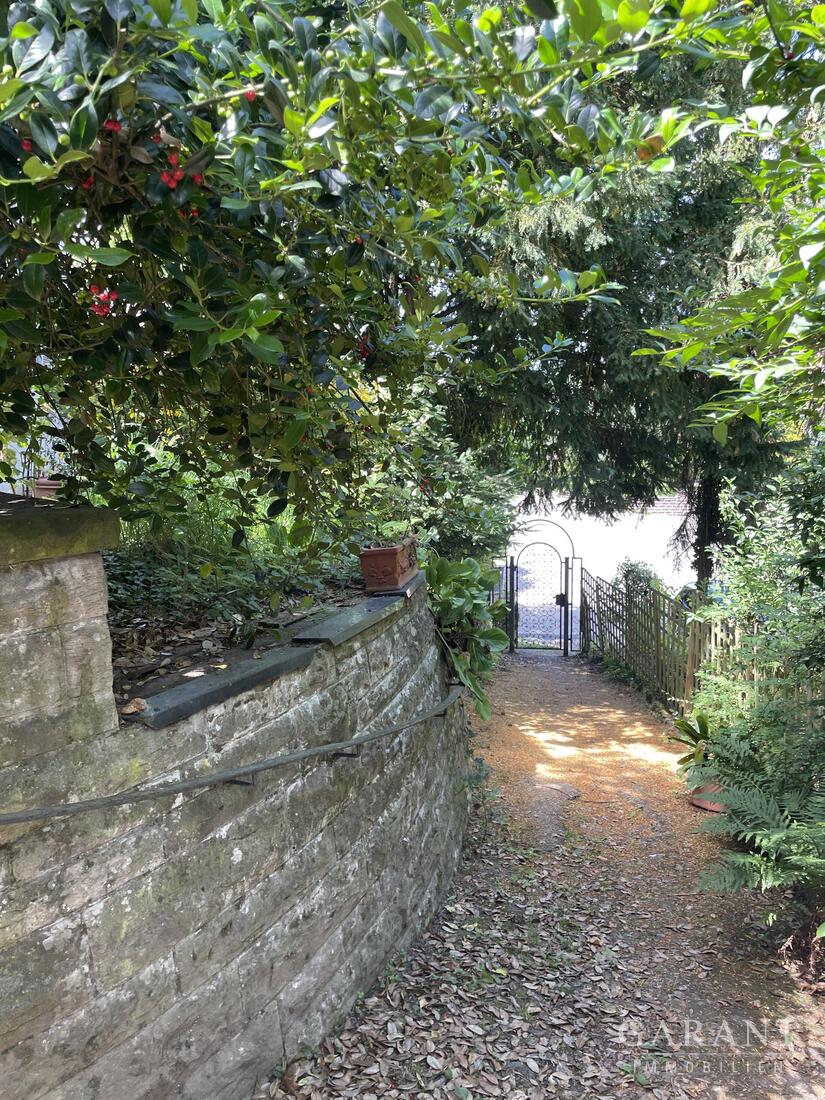 * Charmantes Einfamilienhaus mit Walmdach * freistehend * herrliche Lage * – Oberstenfeld – Vorschaubild 11