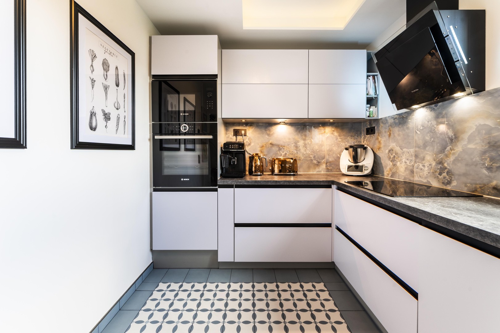 Luxus kernsanierte Maisonette mit Reihenhauscharakter, Garten & Panoramablick über Dresden – Dresden – Vorschaubild 3