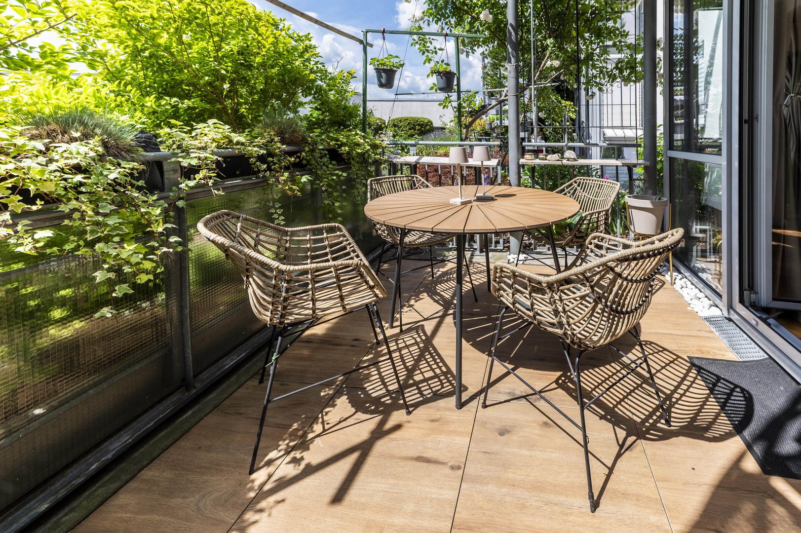 Luxus kernsanierte Maisonette mit Reihenhauscharakter, Garten & Panoramablick über Dresden – Dresden – Vorschaubild 11