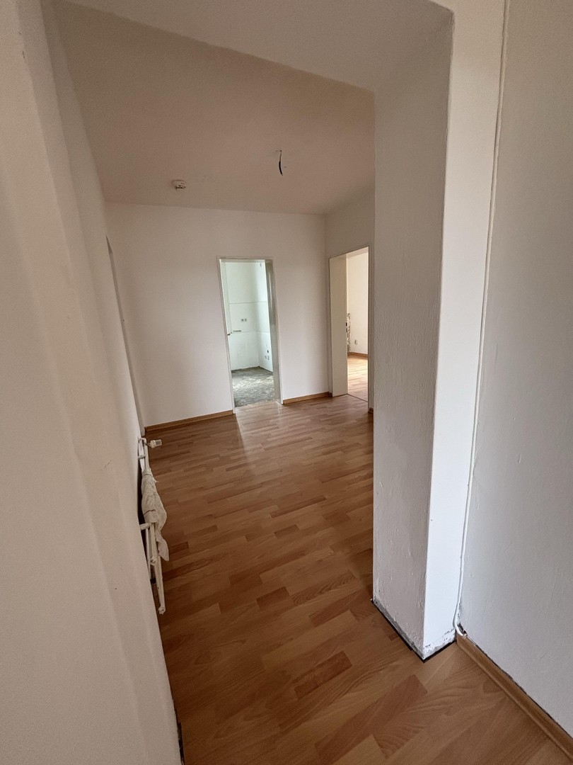 Großzügige 4-Zimmer-Eigentumswohnung mit viel Potenzial – Norderstedt – Vorschaubild 30