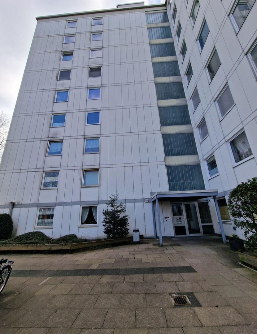Großzügige 4-Zimmer-Eigentumswohnung mit viel Potenzial – Norderstedt – Vorschaubild 35