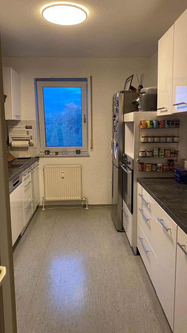 Tolle 3-Zimmer-Wohnung mit Aufzug+Balkon+Tiefgarage in Karlsruhe – Karlsruhe – Vorschaubild 10