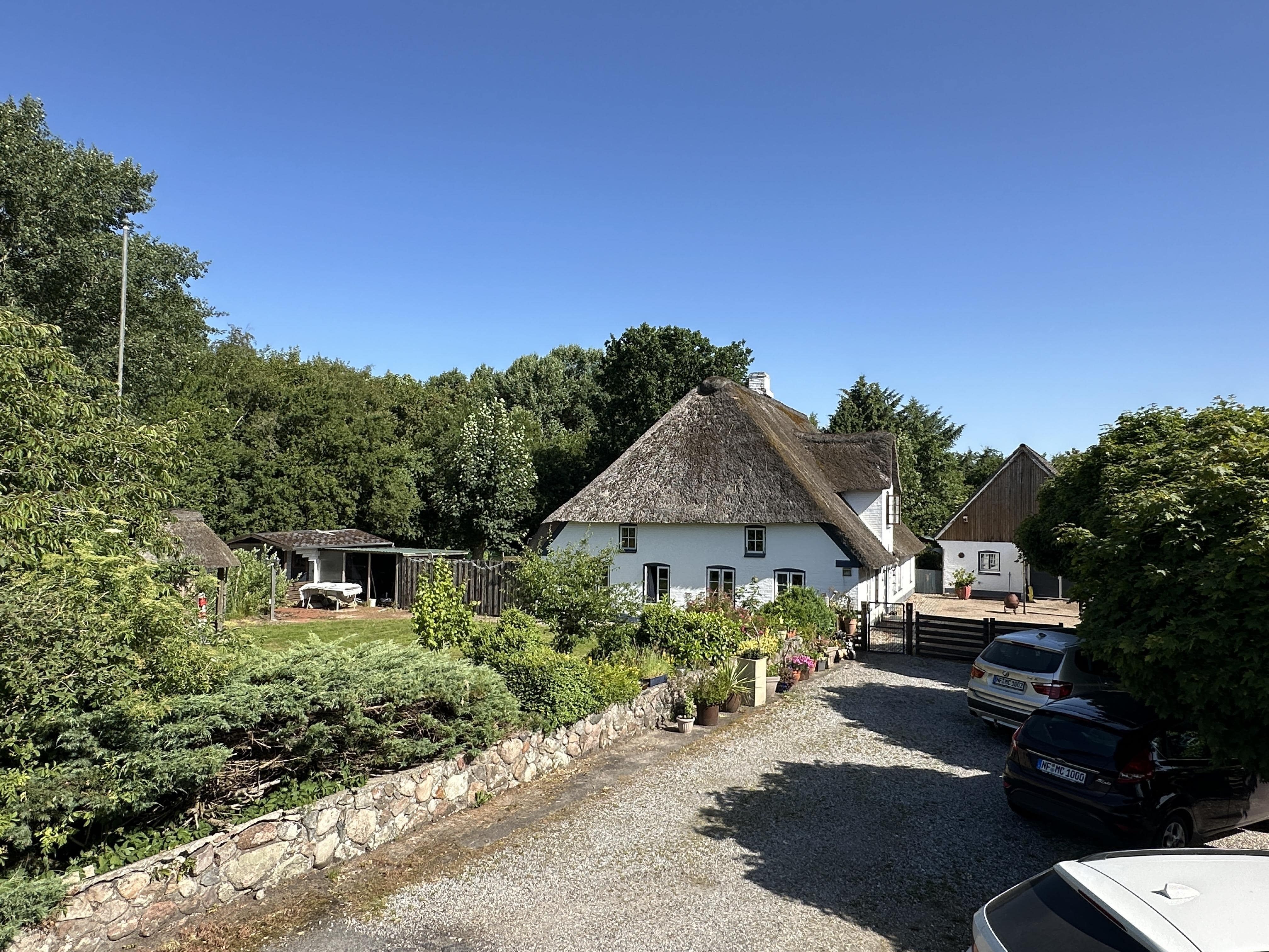 Ein Haus, das Wärme bewahrt – Reetdachanwesen in der nordfriesischen Grenzlandschaft – Ladelund – Vorschaubild 7