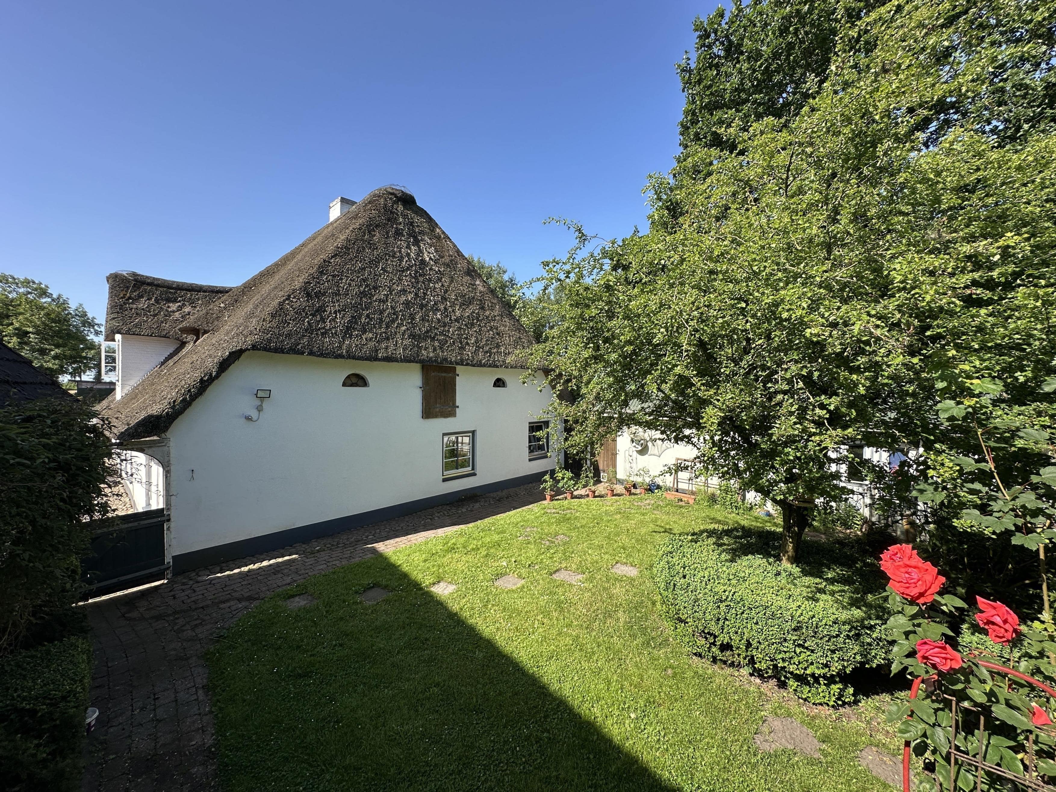 Ein Haus, das Wärme bewahrt – Reetdachanwesen in der nordfriesischen Grenzlandschaft – Ladelund – Vorschaubild 10