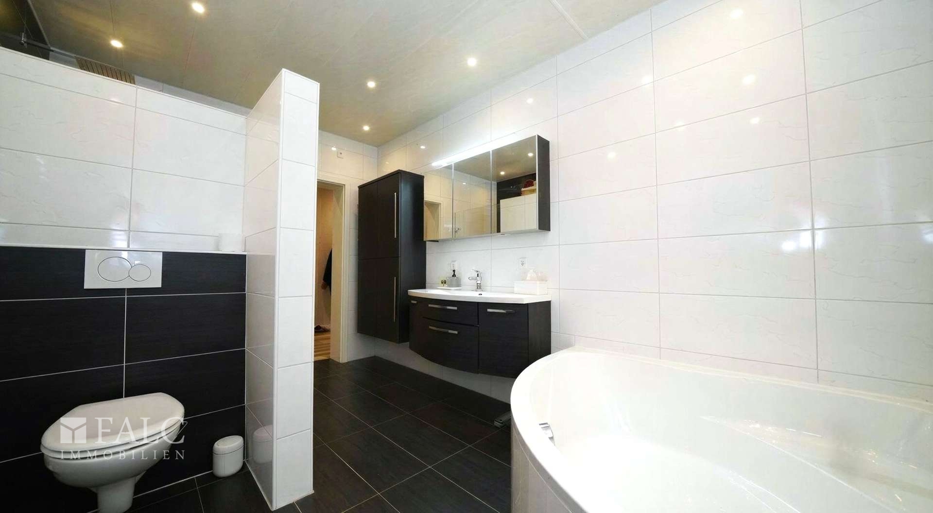 Exklusives Neubau-3-Familienhaus! Effizienz trifft auf hochwertige Wohnqualität! - FALC Immobilien – Zweiflingen – Vorschaubild 27