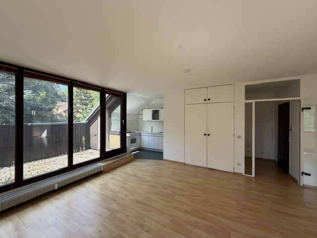Attraktive Eigentumswohnung mit Balkon und Garage in ruhiger Wohnlage von Solingen! – Solingen – Vorschaubild 3
