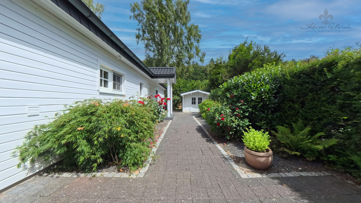 Weite, Ruhe & Design: Moderner Winkelbungalow in Rosengarten mit Kamin, Gartenidylle & Hamburg-Nähe – Rosengarten / Neu Eckel – Vorschaubild 2