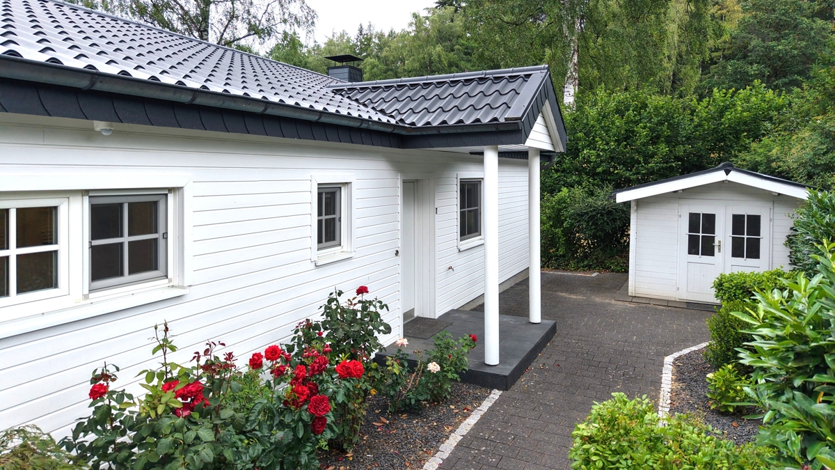 Weite, Ruhe & Design: Moderner Winkelbungalow in Rosengarten mit Kamin, Gartenidylle & Hamburg-Nähe – Rosengarten / Neu Eckel – Vorschaubild 3