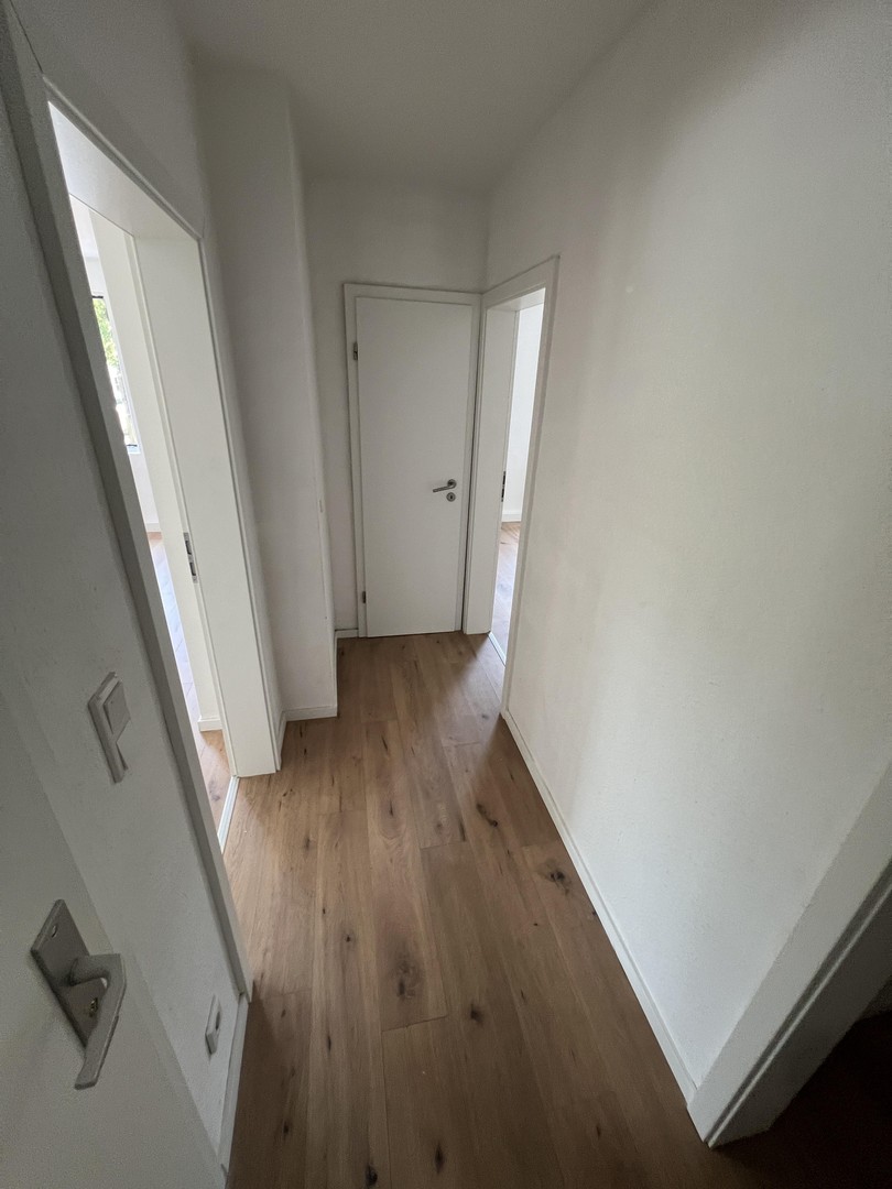 Sanierte und helle 2-Zimmerwohnung m. gr. Wohnküche + Duschbad – Bottrop – Vorschaubild 10