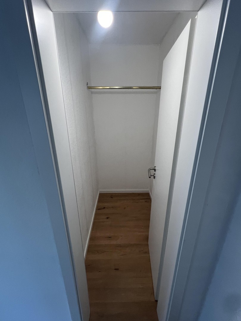 Sanierte und helle 2-Zimmerwohnung m. gr. Wohnküche + Duschbad – Bottrop – Vorschaubild 11
