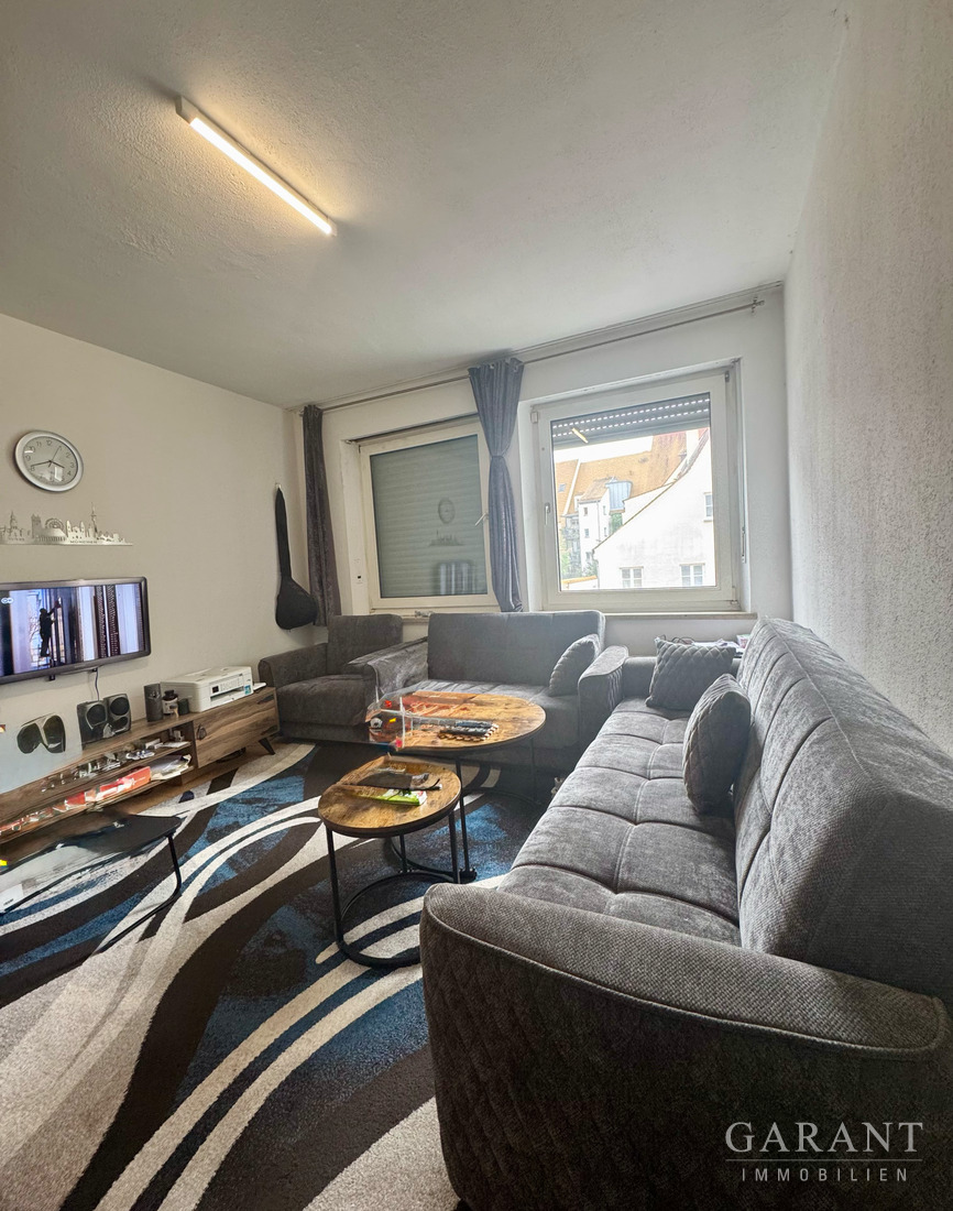 Kapitalanlage oder citynahes Zuhause - Charmante 2 Zimmer-Wohnung mit Balkon in Augsburg – Augsburg – Vorschaubild 2