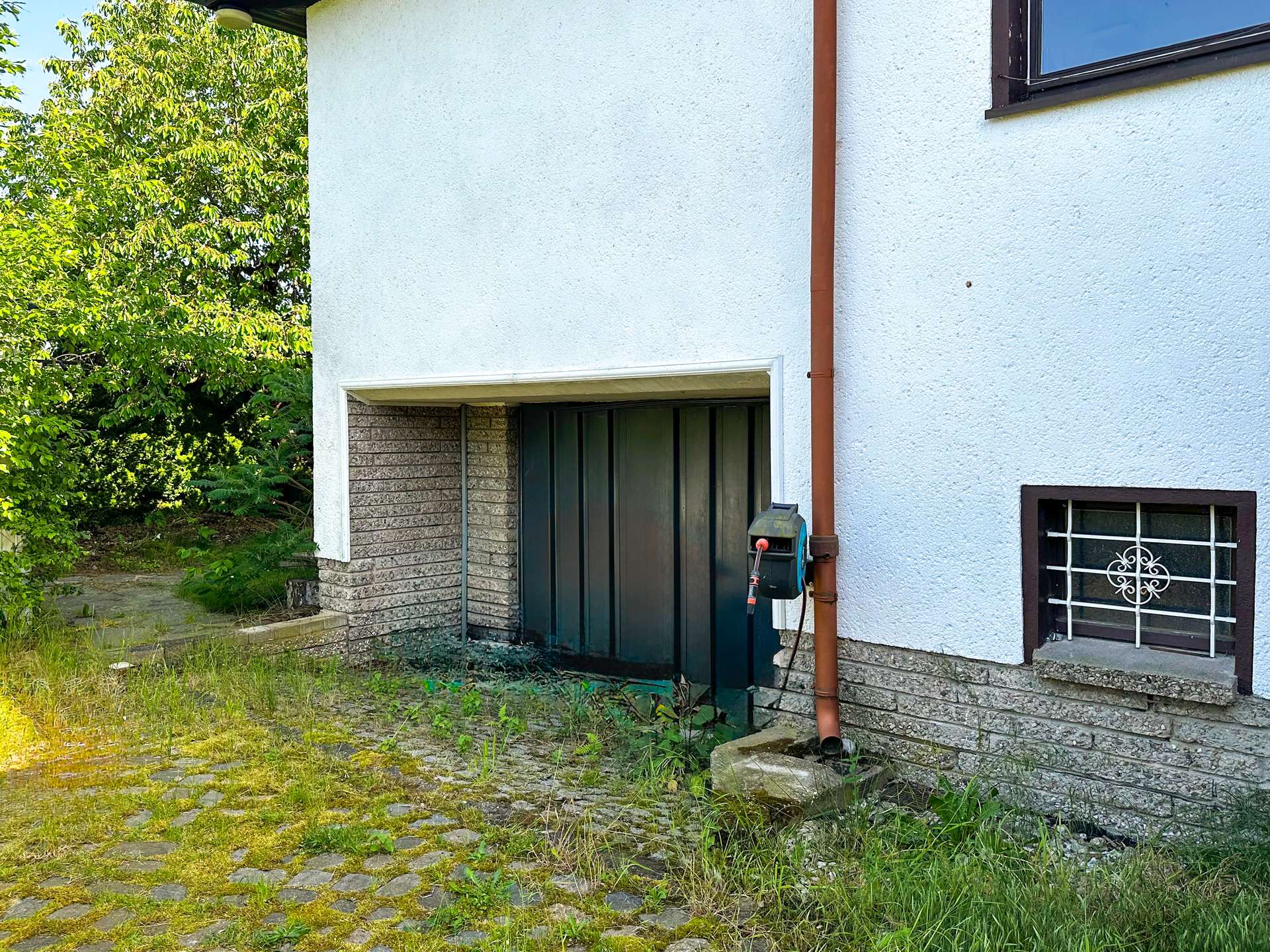Massives Einfamilienhaus | Kamin | Idyllischer Garten | Garage & Carport – Leipzig – Vorschaubild 16