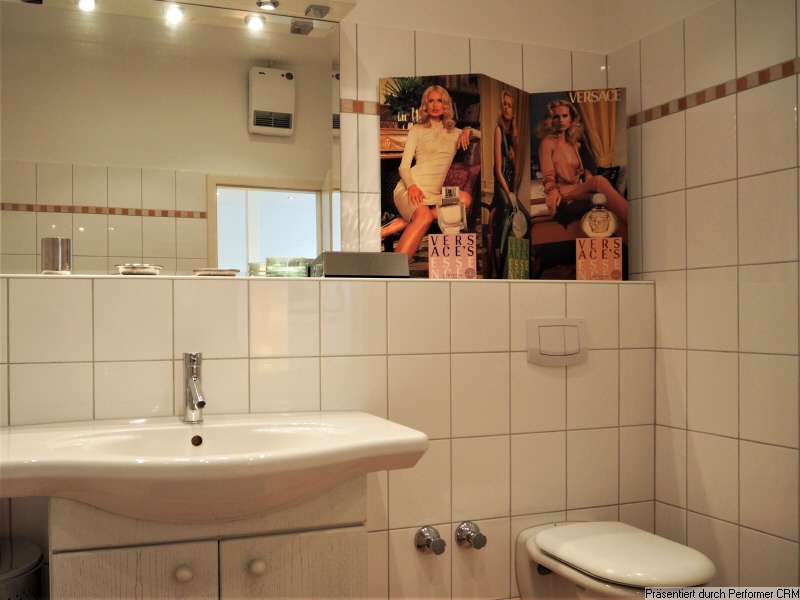 Sehr ruhige, schön möblierte Apartmentwohnung mit Loftcharakter, PKW-Stellplatz möglich – Düsseldorf – Vorschaubild 7