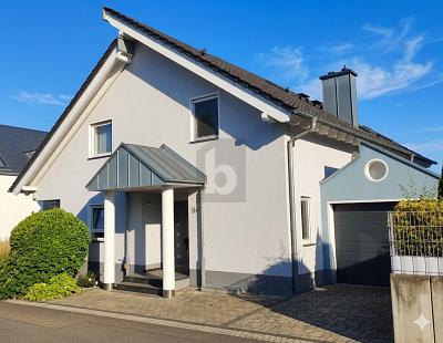 LUXURIÖSES DOMIZIL IN BEGEHRTER LAGE – Hanau – Bild 1 von 5