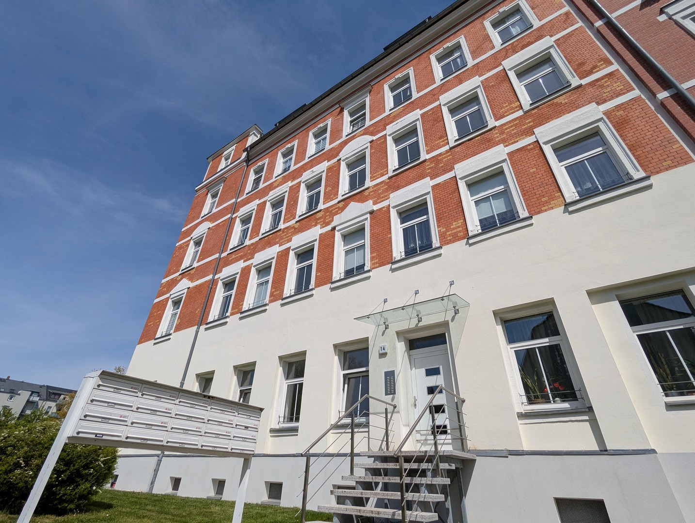 Kleine, geräumige Wohnung nahe Schlossteich - Stadtteil Schloßchemnitz – Chemnitz – Vorschaubild 2