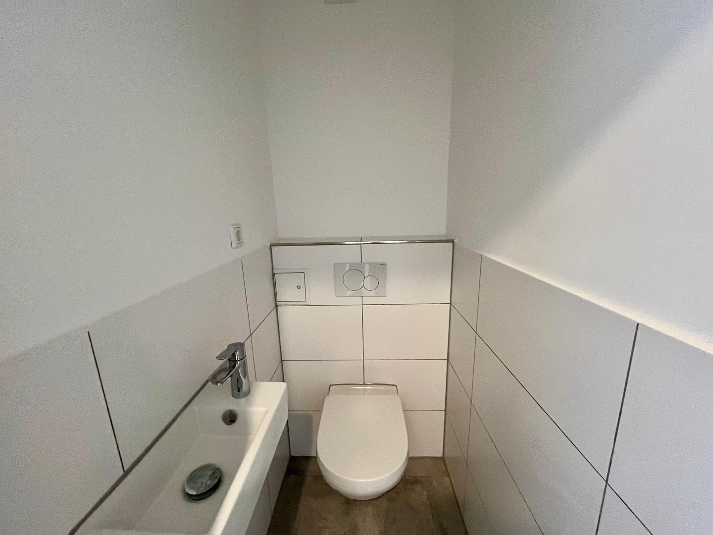 Provisionsfrei: Hochwertig sanierte 4-Zimmer-Wohnung mit Südbalkon & Garage – Bremen – Vorschaubild 11