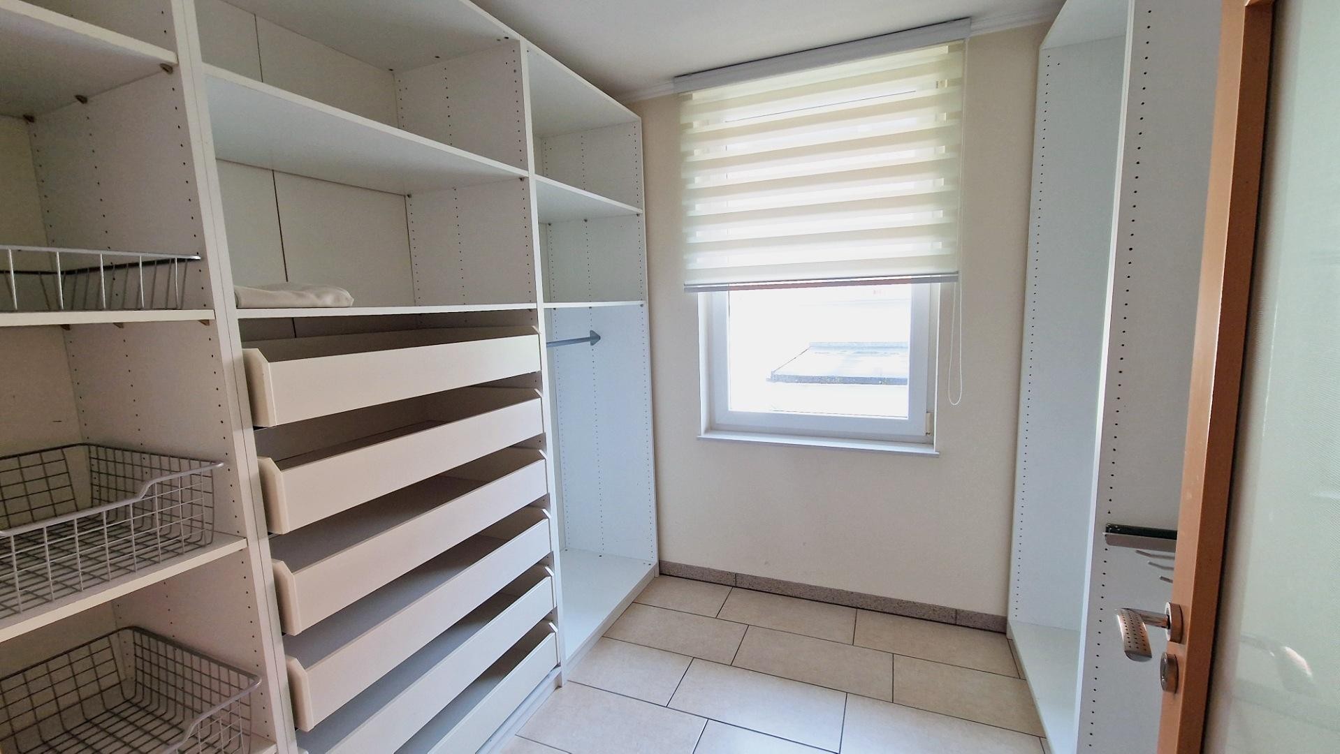 Hochwertig sanierte 5 Zi.- ETW in Gütersloh - Dachterrasse, Doppelgarage – Gütersloh – Vorschaubild 8