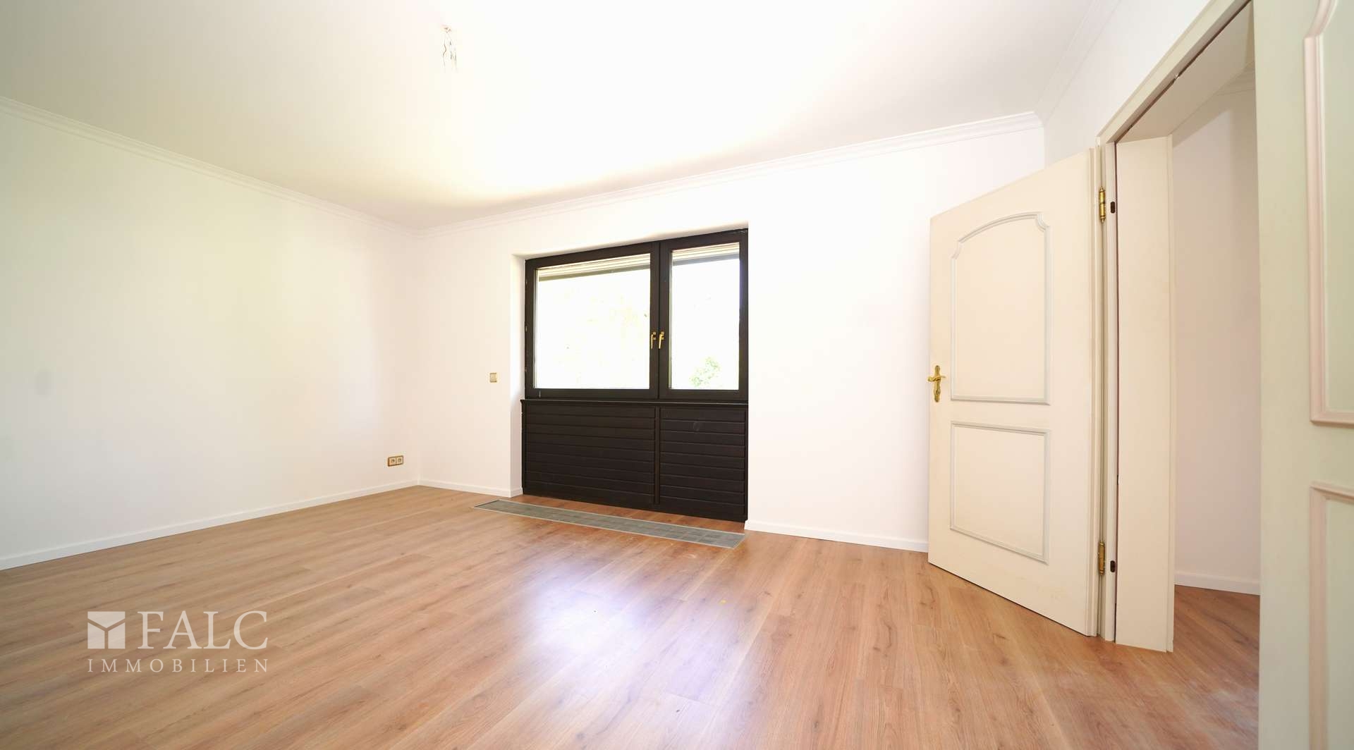 Familienwohn(t)raum im Villenstil! Exklusives Wohnen... und das in Heilbronn! - FALC Immobilien – Heilbronn – Vorschaubild 24