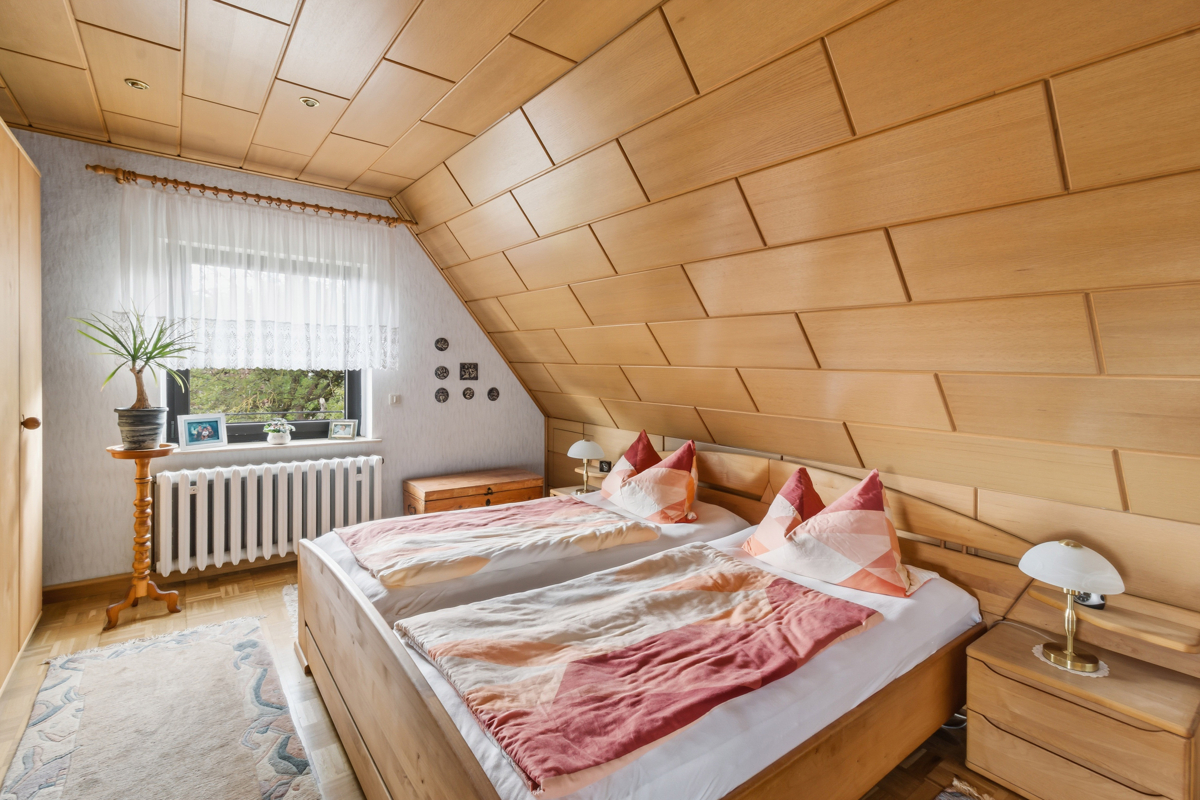 Familienglück in Niemberg – Gepflegtes Einfamilienhaus mit Pool, Sauna, Terrasse und Gartenhäuschen – Niemberg – Vorschaubild 29