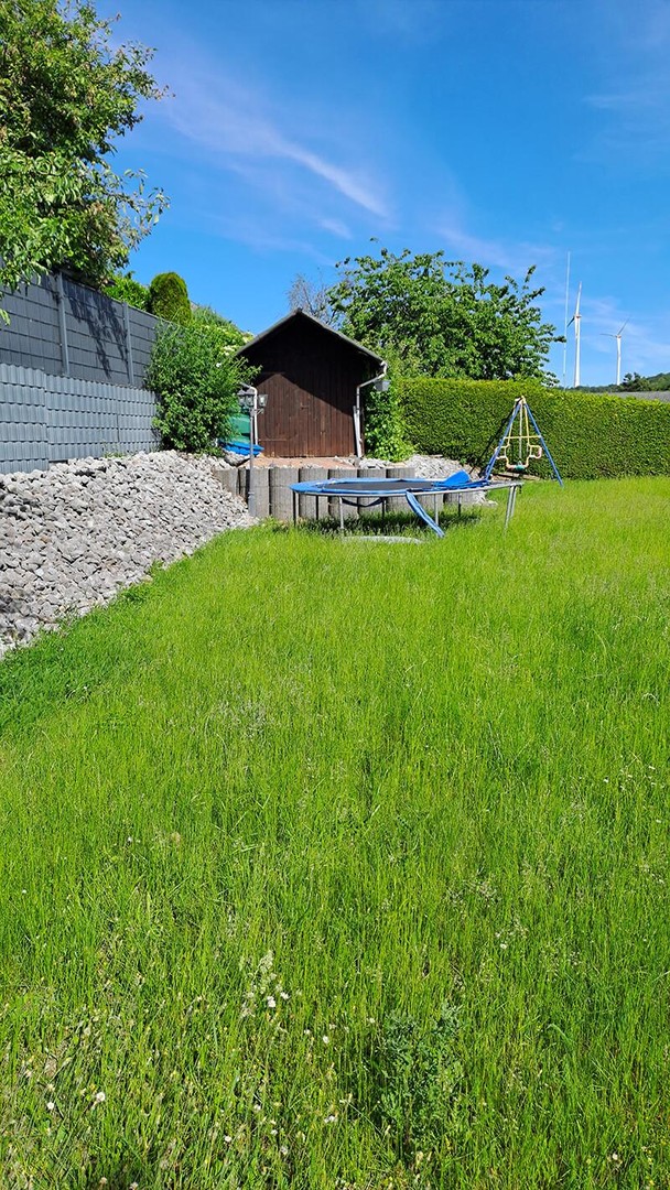 Traumhaus in Südlage - 1 bis 2 Familienhaus in Günterod – Bad Endach – Vorschaubild 4