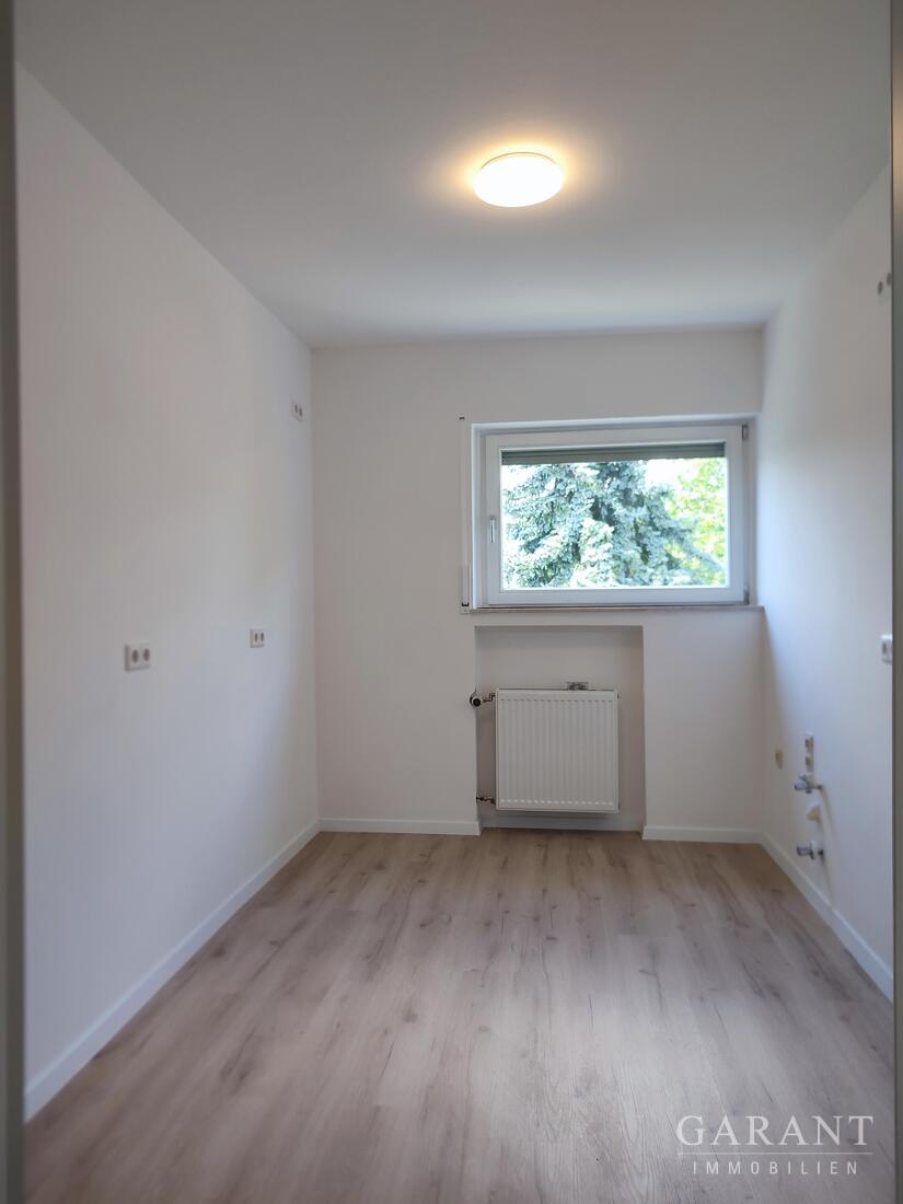 Seltene Gelegenheit! Gemütliche 4-Zimmer-Wohnung mit Balkon in ruhiger Lage! Saniert & bezugsfertig – Karlsruhe – Vorschaubild 10
