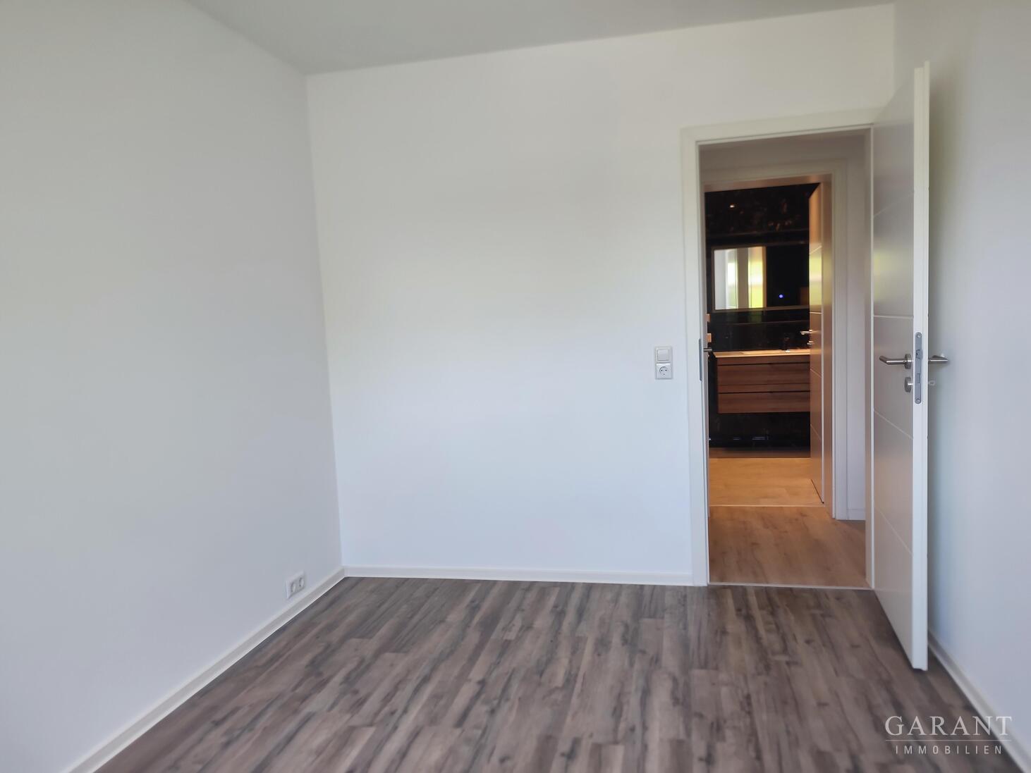 Seltene Gelegenheit! Gemütliche 4-Zimmer-Wohnung mit Balkon in ruhiger Lage! Saniert & bezugsfertig – Karlsruhe – Vorschaubild 16