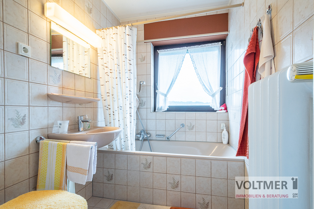 EINGEPACKT - charmantes Reihenmittelhaus mit Garage und Dachterrasse in Saarbrücken! – Saarbrücken – Vorschaubild 7