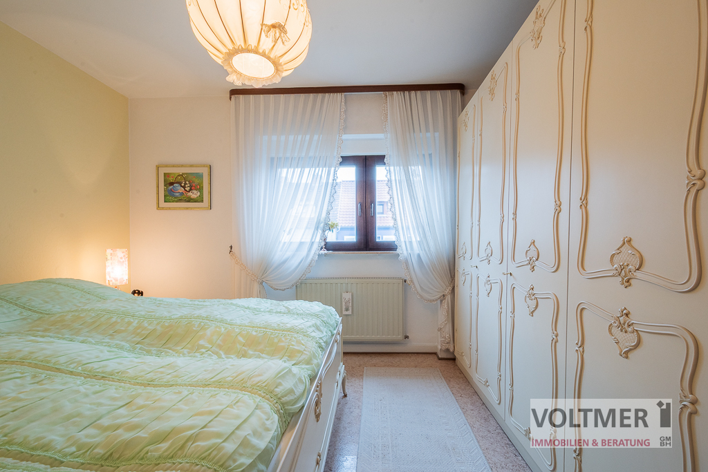 EINGEPACKT - charmantes Reihenmittelhaus mit Garage und Dachterrasse in Saarbrücken! – Saarbrücken – Vorschaubild 9
