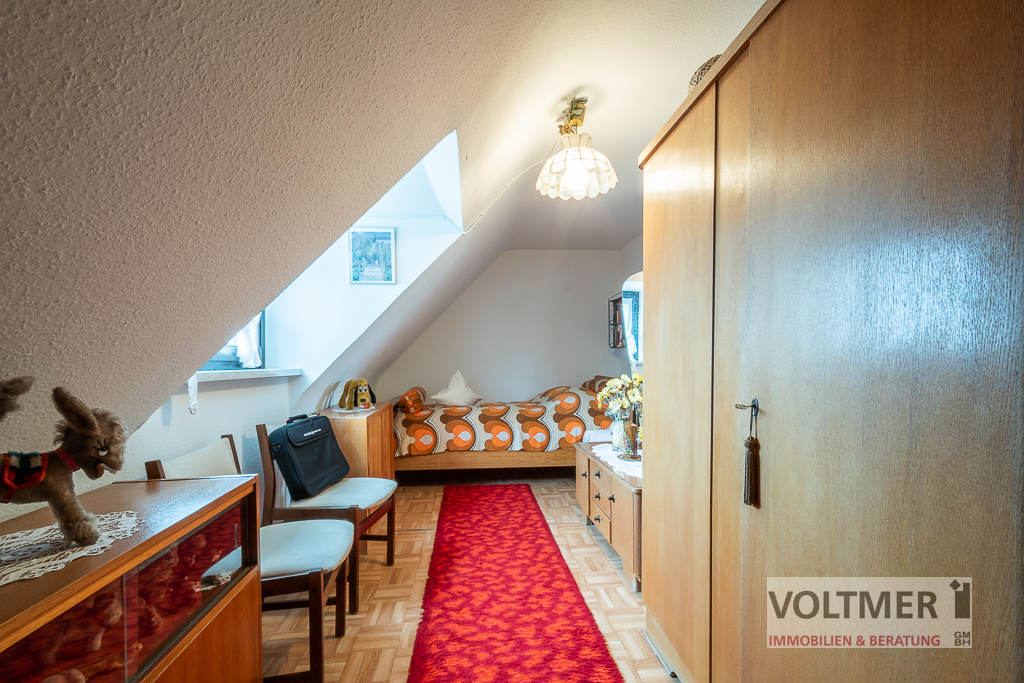 EINGEPACKT - charmantes Reihenmittelhaus mit Garage und Dachterrasse in Saarbrücken! – Saarbrücken – Vorschaubild 10