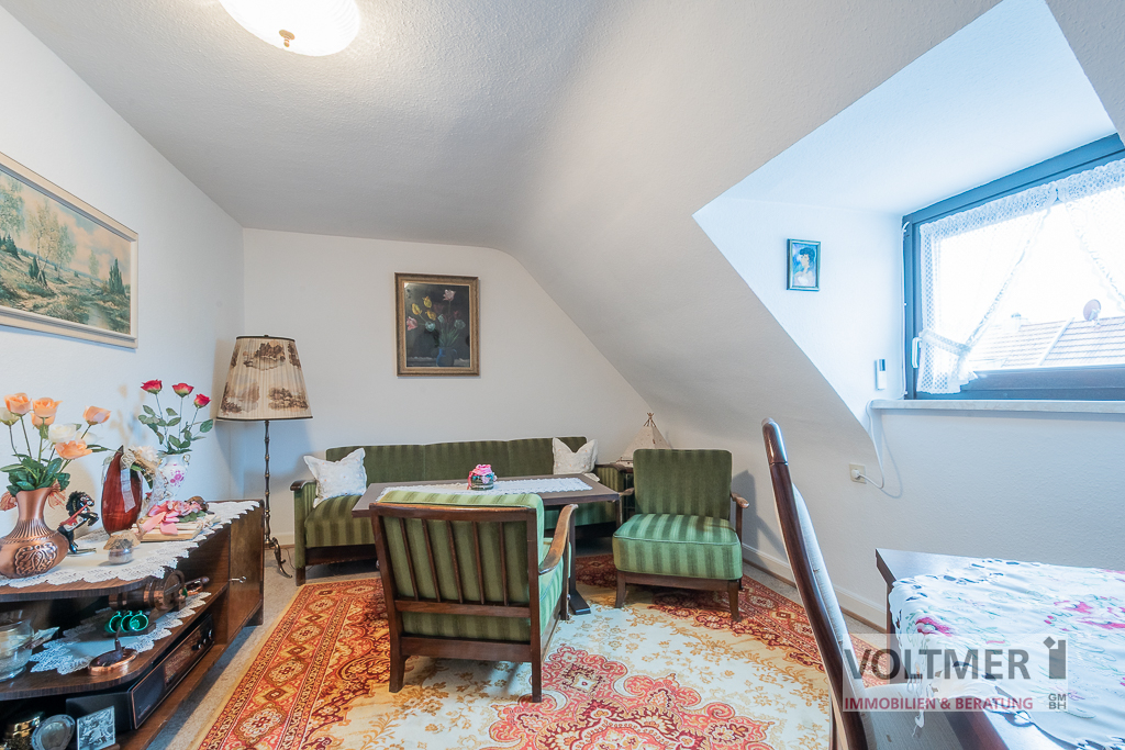 EINGEPACKT - charmantes Reihenmittelhaus mit Garage und Dachterrasse in Saarbrücken! – Saarbrücken – Vorschaubild 11