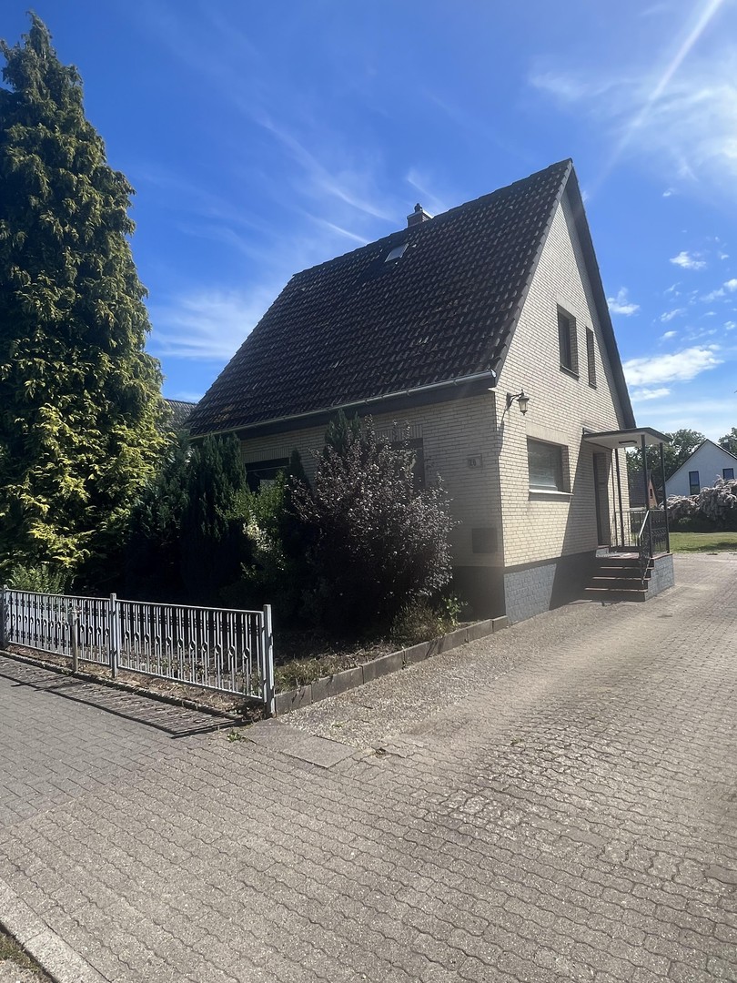 Top Lage Einfamilienhaus in Stadtpark Norderstedt Nähe – Norderstedt – Vorschaubild 6