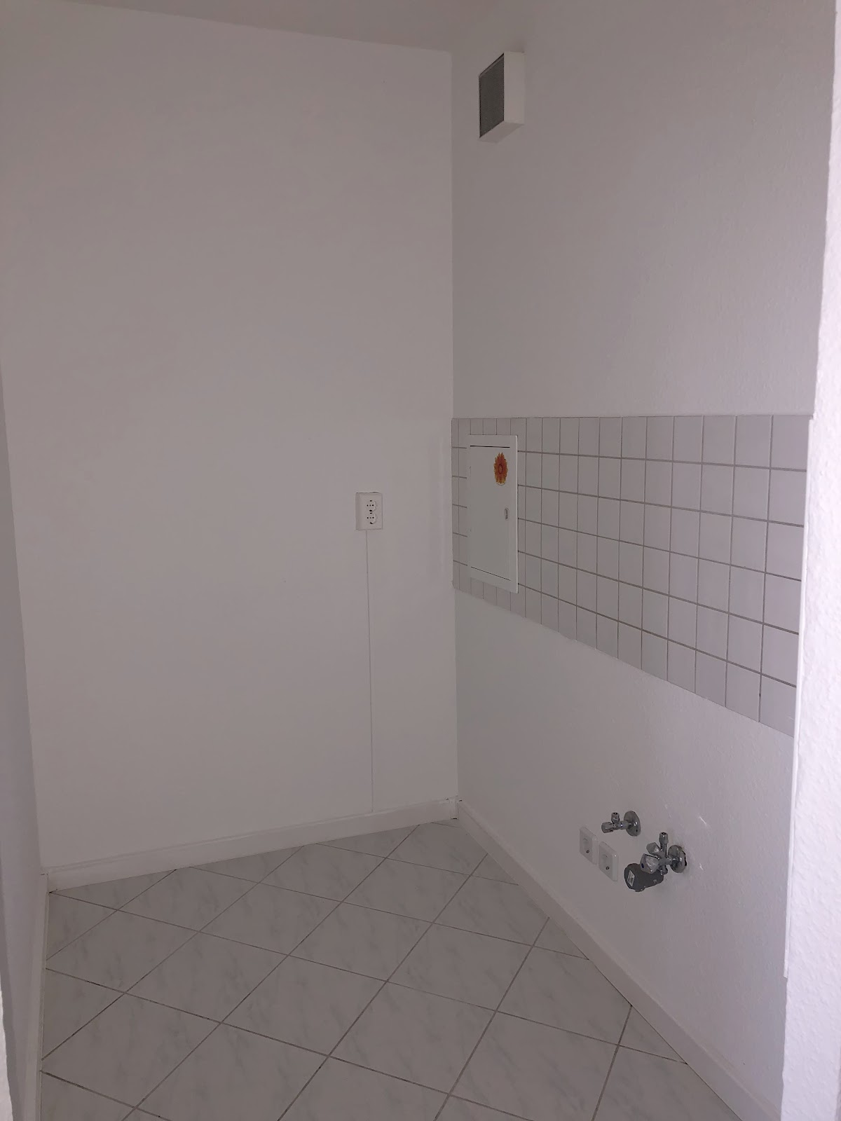 Nachmieter gesucht ... 1,5-Zimmer Wohnung mit XXL Balkon – Chemnitz – Vorschaubild 5