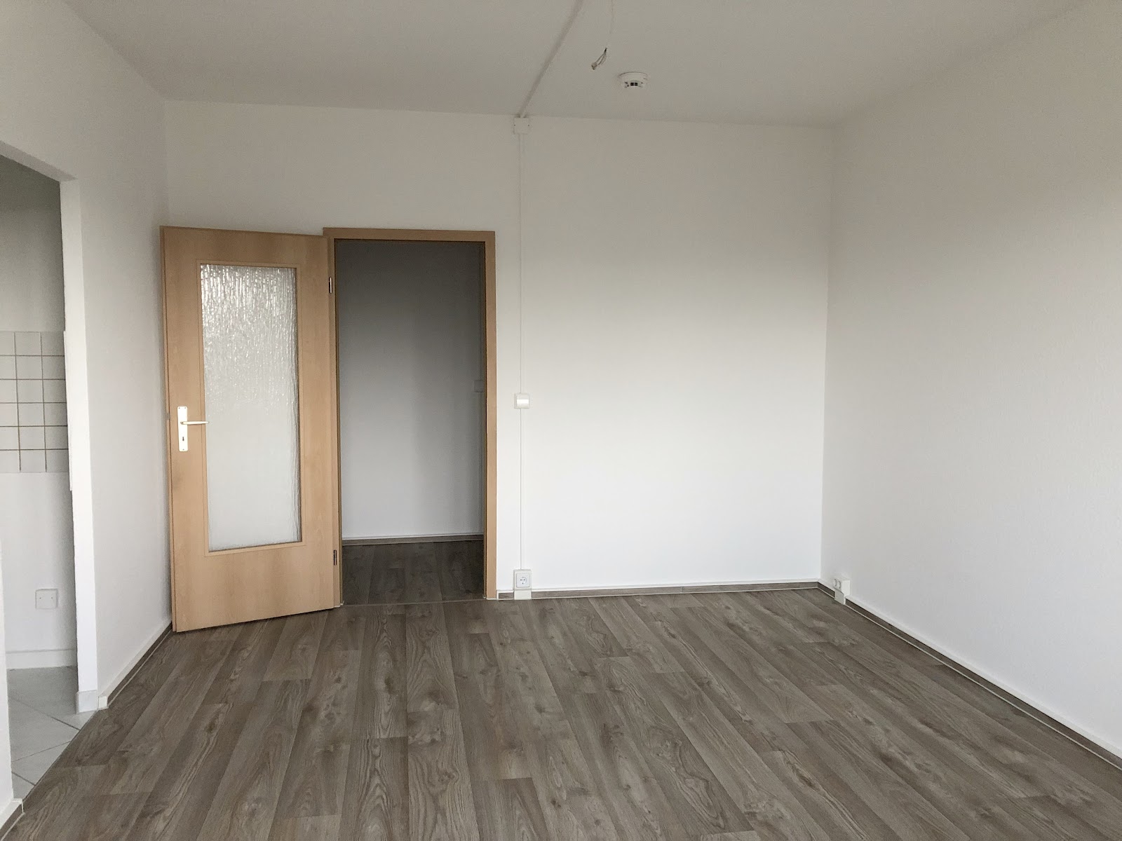 Nachmieter gesucht ... 1,5-Zimmer Wohnung mit XXL Balkon – Chemnitz – Vorschaubild 7