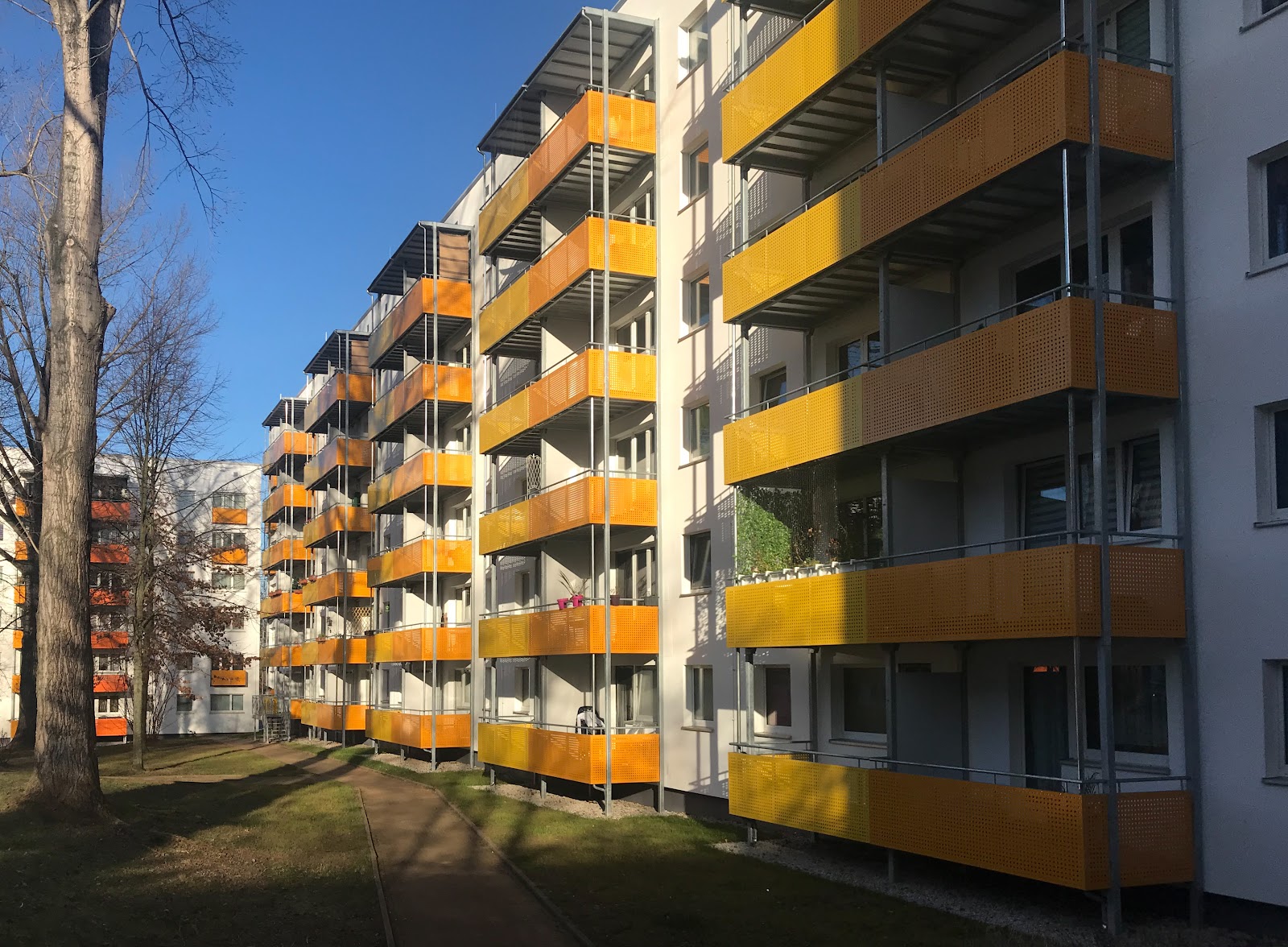 Nachmieter gesucht: Schicke 2-Raum-Wohnung mit Flügeltüren – Chemnitz – Vorschaubild 11