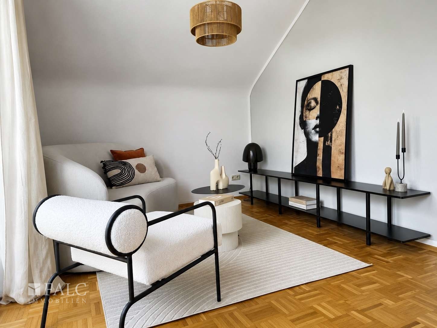 Charmante 2,5-Zimmer-Dachgeschosswohnung mit Balkon und Stellplatz in Essen-Bergerhausen – Essen – Vorschaubild 19