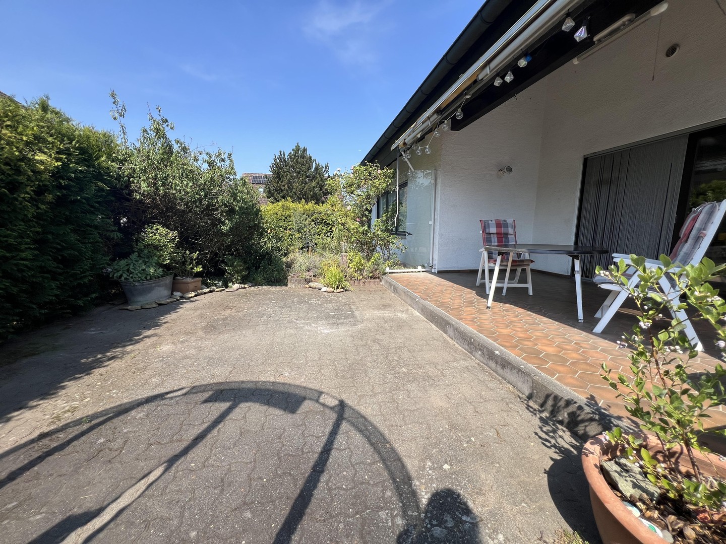 Hell und großzügig geschnitten - Freistehendes Einfamilienhaus mit Garten und Kamin – Büttelborn – Vorschaubild 25